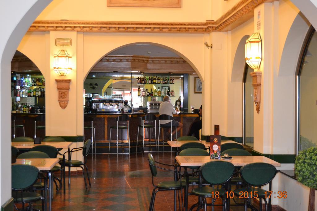 Hotel Poniente Moraleda De Zafayona ภายนอก รูปภาพ