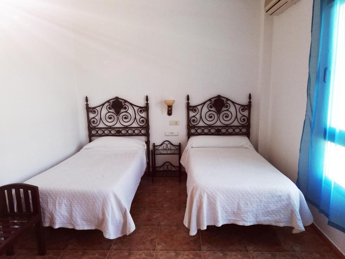 Hotel Poniente Moraleda De Zafayona ภายนอก รูปภาพ